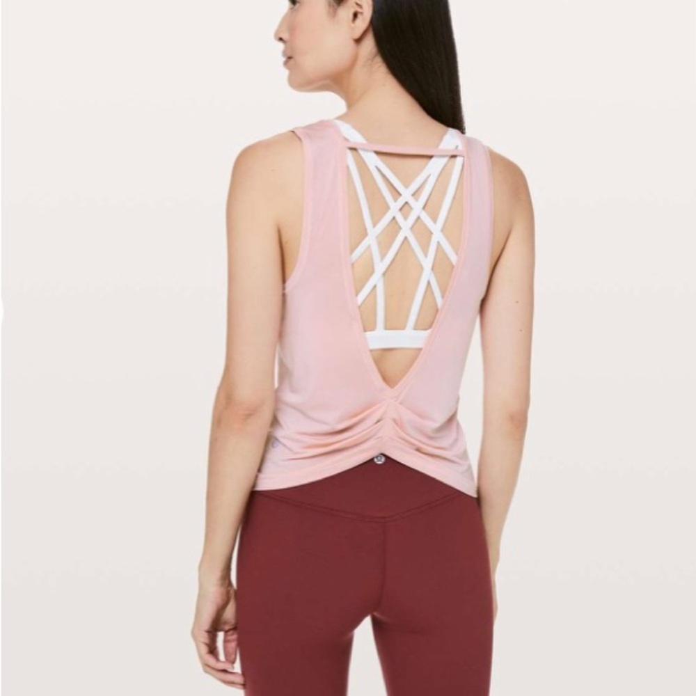 lululemon (12) Deep Stretch Tank